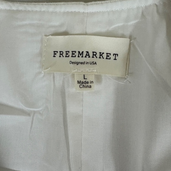 FREE MARKET WHITE FULLY LINED VEST SILVER BUTTONS JR L - Picture 8 of 8